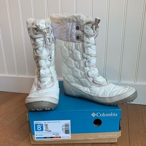 Columbia women’s waterproof snow boot